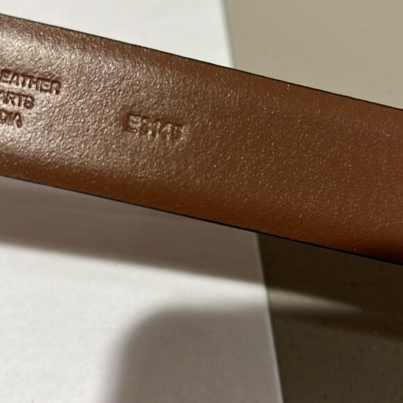 J.Crew Italian Brown leather belt size 42 NWOT cigar brown - Picture 7 of 7